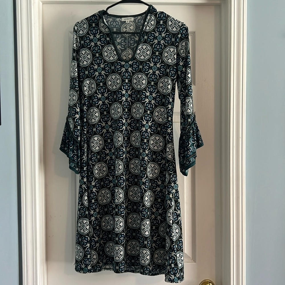 Max Studio Long-Sleeve Dress
